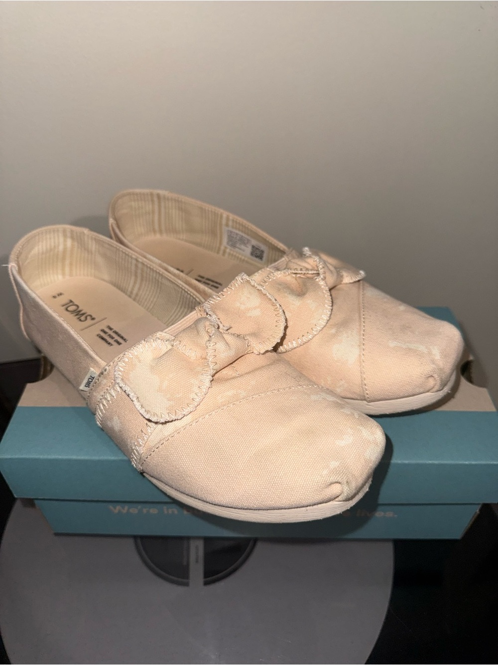 TOMS Alpargata Natural Multi Sun Canvas Slip-On with Bow